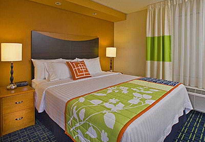 Fairfield Inn & Suites Fort Lauderdale Airport & Cruise Port Dania Beach Værelse billede